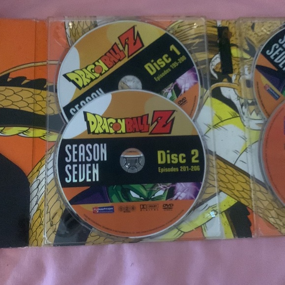 Bundle of 💿 and funko pop - Picture 3 of 5